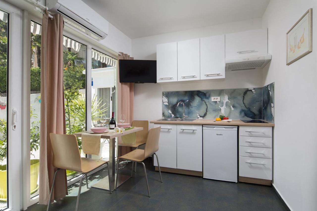 Apartman Petit Val Opatija Exterior foto